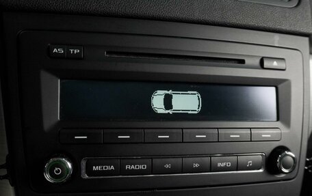 Skoda Yeti I рестайлинг, 2014 год, 949 000 рублей, 12 фотография