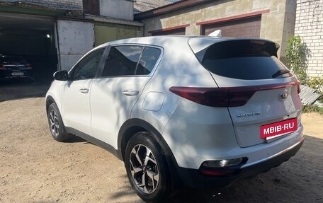 KIA Sportage IV рестайлинг, 2019 год, 2 250 000 рублей, 4 фотография