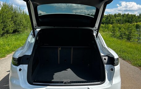 Porsche Cayenne III, 2023 год, 11 000 000 рублей, 7 фотография