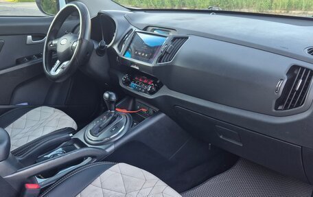 KIA Sportage III, 2011 год, 999 000 рублей, 3 фотография