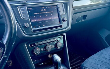 Volkswagen Tiguan II, 2017 год, 2 380 000 рублей, 13 фотография