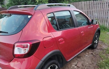 Renault Sandero II рестайлинг, 2015 год, 900 000 рублей, 6 фотография