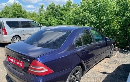 Mercedes-Benz C-Класс, 2002 год, 270 000 рублей, 5 фотография