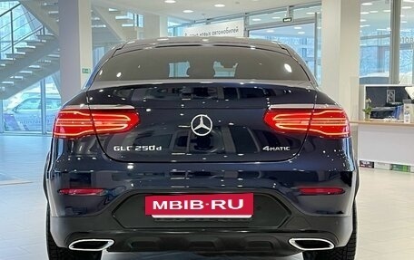 Mercedes-Benz GLC Coupe, 2017 год, 3 399 000 рублей, 6 фотография