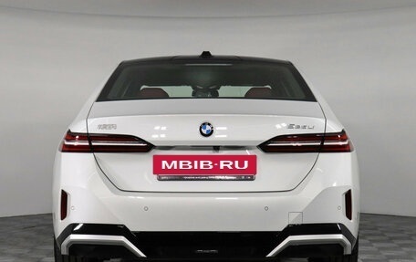 BMW 5 серия, 2025 год, 6 599 000 рублей, 5 фотография