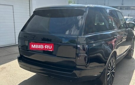 Land Rover Range Rover IV рестайлинг, 2013 год, 3 000 000 рублей, 2 фотография