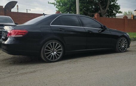Mercedes-Benz E-Класс, 2015 год, 1 650 000 рублей, 8 фотография