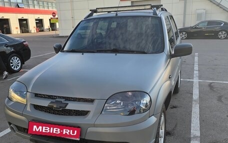 Chevrolet Niva I рестайлинг, 2017 год, 800 000 рублей, 1 фотография