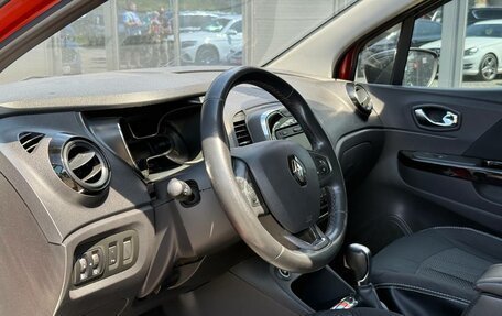 Renault Kaptur I рестайлинг, 2016 год, 910 000 рублей, 14 фотография