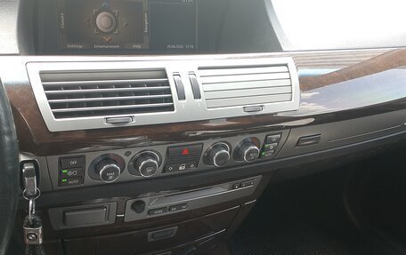 BMW 7 серия, 2006 год, 550 000 рублей, 10 фотография