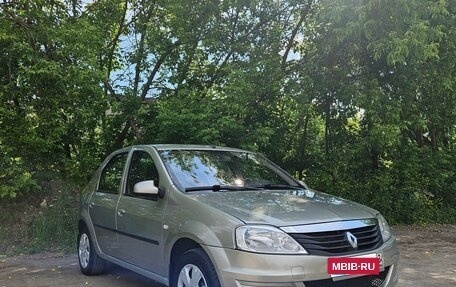 Renault Logan I, 2013 год, 360 000 рублей, 3 фотография