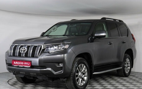 Toyota Land Cruiser Prado 150 рестайлинг 2, 2018 год, 4 499 000 рублей, 1 фотография