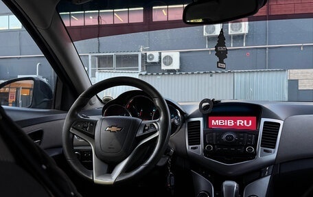 Chevrolet Cruze II, 2010 год, 650 000 рублей, 2 фотография