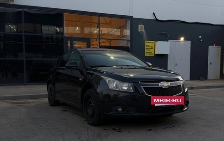 Chevrolet Cruze II, 2010 год, 650 000 рублей, 6 фотография