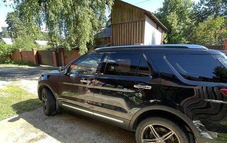 Ford Explorer VI, 2019 год, 3 200 000 рублей, 9 фотография