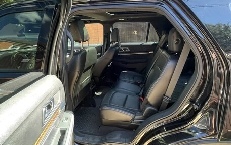 Ford Explorer VI, 2019 год, 3 200 000 рублей, 17 фотография