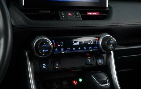 Toyota RAV4, 2022 год, 3 249 055 рублей, 18 фотография