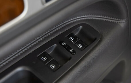Volkswagen Touareg III, 2009 год, 1 099 000 рублей, 21 фотография