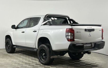 Mitsubishi L200 IV рестайлинг, 2022 год, 4 169 900 рублей, 2 фотография