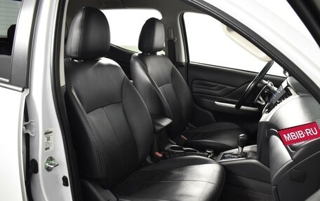 Mitsubishi L200 IV рестайлинг, 2022 год, 4 169 900 рублей, 8 фотография