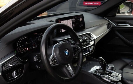 BMW 5 серия, 2020 год, 6 128 000 рублей, 11 фотография