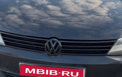 Volkswagen Jetta VI, 2013 год, 869 000 рублей, 1 фотография