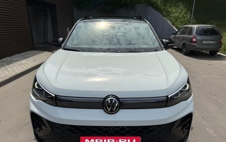 Volkswagen Tiguan, 2025 год, 4 100 000 рублей, 3 фотография