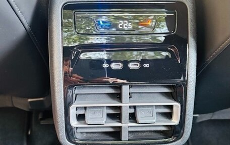 Volkswagen Tiguan, 2025 год, 4 100 000 рублей, 19 фотография