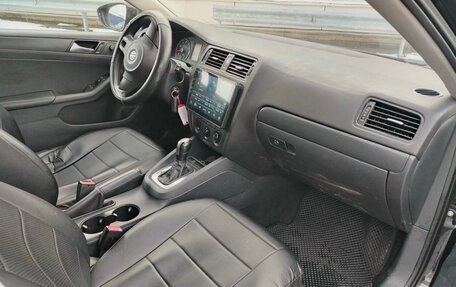 Volkswagen Jetta VI, 2013 год, 869 000 рублей, 10 фотография