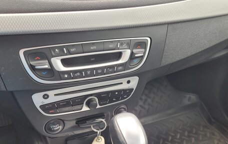 Renault Fluence I, 2011 год, 570 000 рублей, 6 фотография