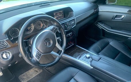 Mercedes-Benz E-Класс, 2013 год, 1 490 000 рублей, 13 фотография