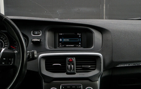 Volvo V40 II рестайлинг, 2014 год, 1 000 000 рублей, 11 фотография