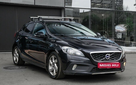 Volvo V40 II рестайлинг, 2014 год, 1 000 000 рублей, 4 фотография