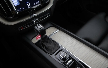 Volvo XC60 II, 2021 год, 3 499 000 рублей, 16 фотография