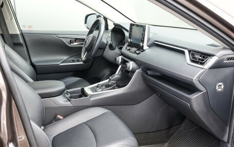 Toyota RAV4, 2020 год, 3 599 000 рублей, 12 фотография