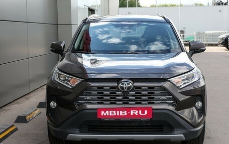 Toyota RAV4, 2020 год, 3 599 000 рублей, 2 фотография