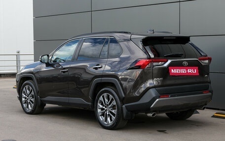 Toyota RAV4, 2020 год, 3 599 000 рублей, 8 фотография