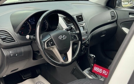 Hyundai Solaris II рестайлинг, 2016 год, 1 000 000 рублей, 8 фотография