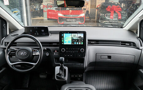 Hyundai Staria, 2021 год, 4 250 000 рублей, 12 фотография