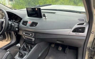 Renault Fluence I, 2014 год, 295 000 рублей, 1 фотография