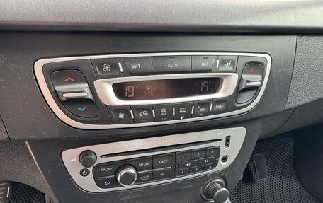Renault Fluence I, 2014 год, 295 000 рублей, 33 фотография