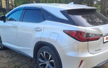 Lexus RX IV рестайлинг, 2017 год, 3 500 000 рублей, 4 фотография