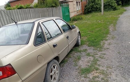 Daewoo Nexia I рестайлинг, 2011 год, 140 000 рублей, 3 фотография