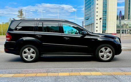 Mercedes-Benz GL-Класс, 2012 год, 2 000 000 рублей, 5 фотография