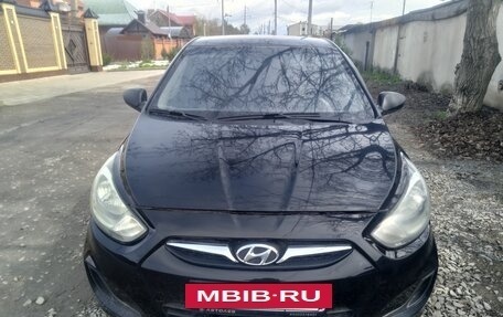 Hyundai Solaris II рестайлинг, 2013 год, 450 000 рублей, 6 фотография