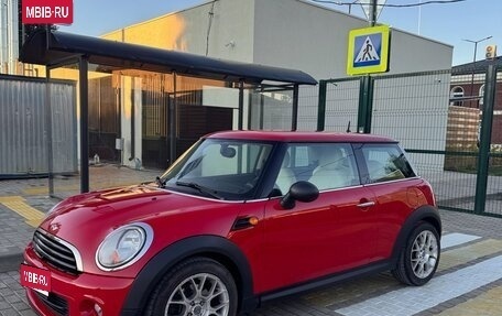 MINI Hatch, 2011 год, 890 000 рублей, 1 фотография
