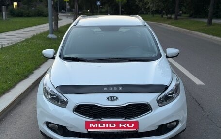 KIA cee'd III, 2015 год, 850 000 рублей, 2 фотография