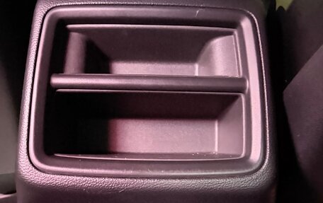 Audi A4, 2016 год, 1 900 000 рублей, 8 фотография