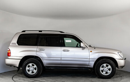Toyota Land Cruiser 100 рестайлинг 2, 1999 год, 1 999 000 рублей, 4 фотография