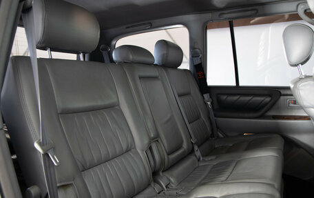 Toyota Land Cruiser 100 рестайлинг 2, 1999 год, 1 999 000 рублей, 12 фотография